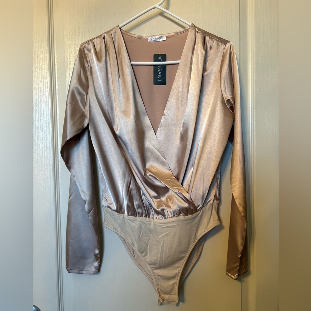 Chigant Women's Satin Bodysuit - Blush Pink